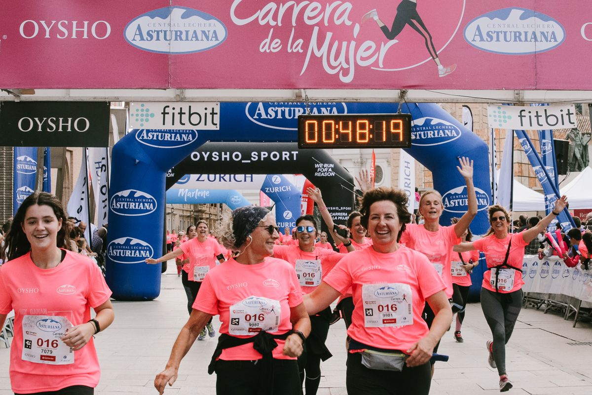 Llegada de la Carrera de la Mujer de Zaragoza (GALERÍA 7)