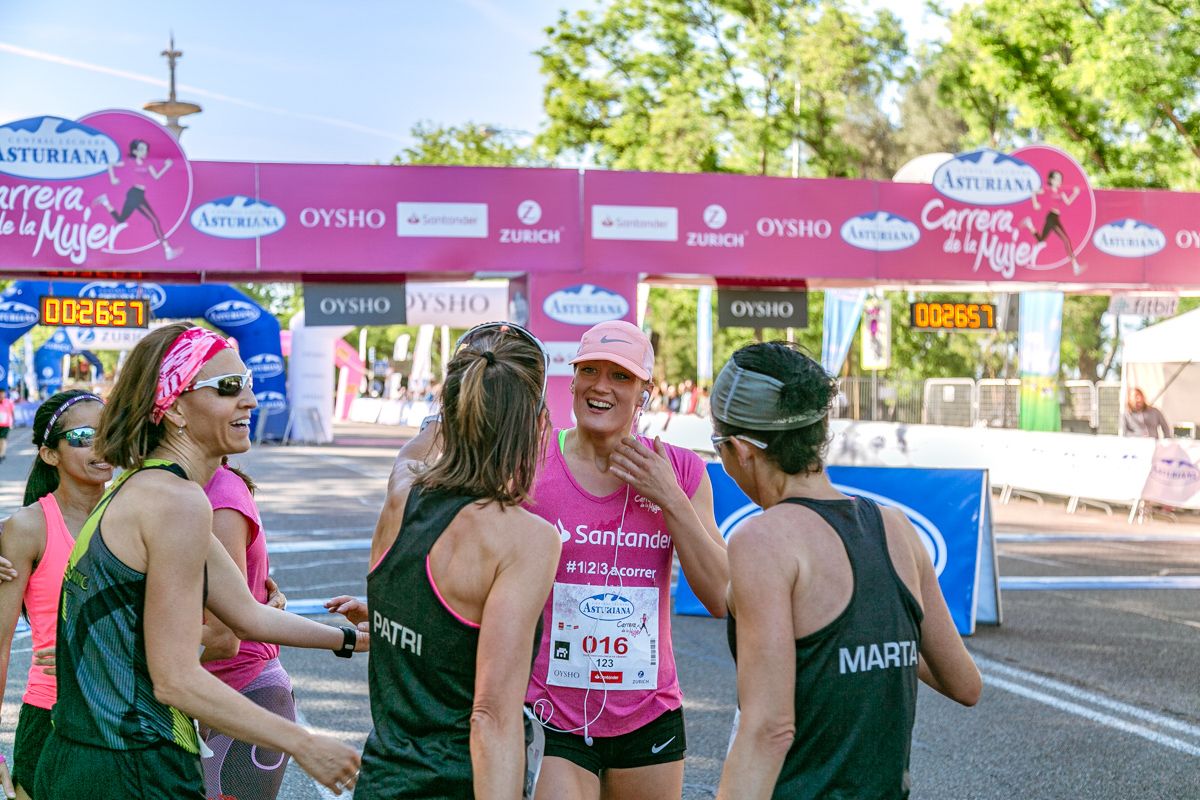 Carrera de la Mujer de Madrid - META, ARCO IZQUIERDO (de 26:03 a 27:19)