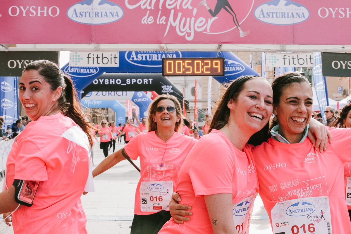 Llegada de la Carrera de la Mujer de Zaragoza (GALERÍA 8)