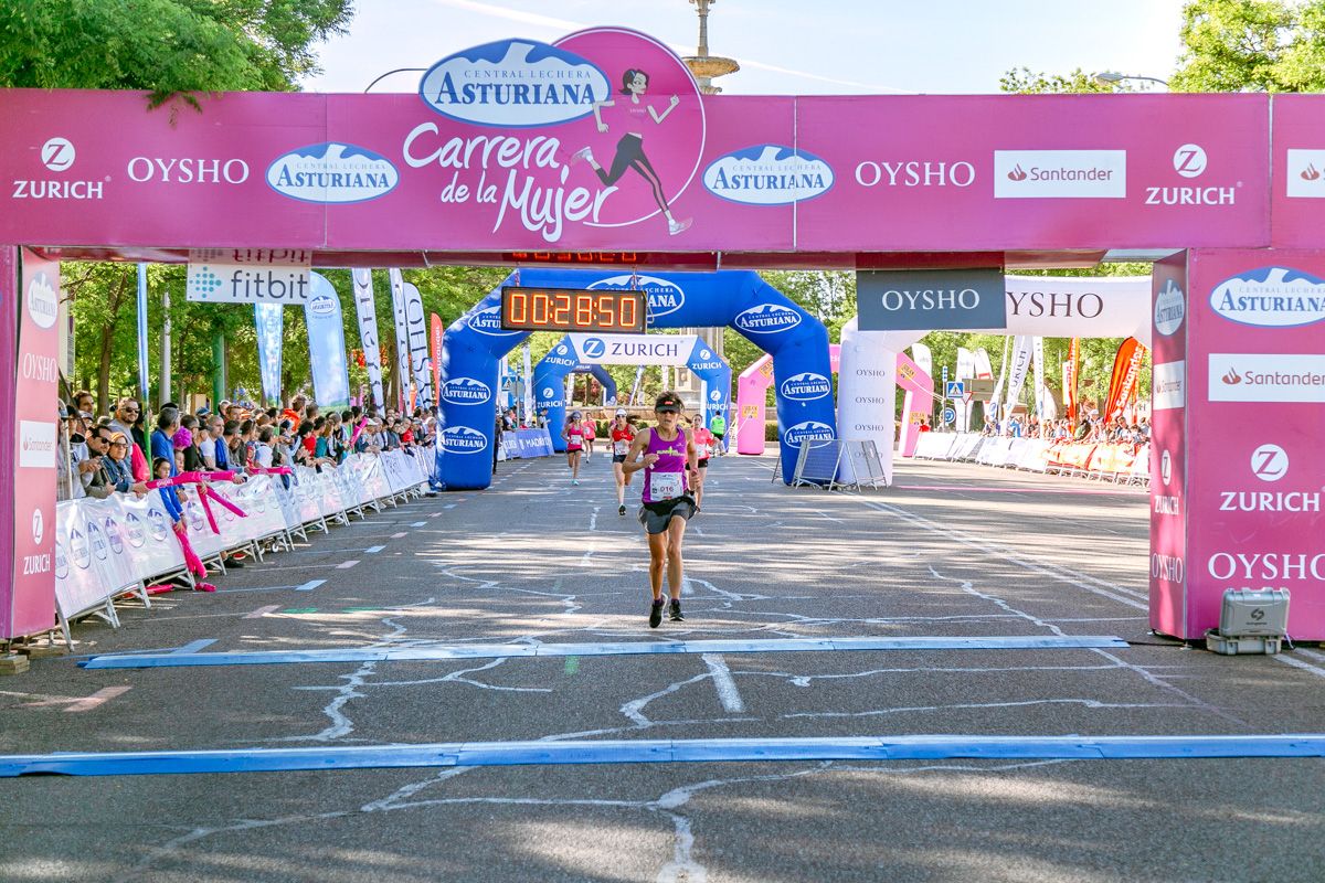 Carrera de la Mujer de Madrid - META, ARCO DERECHO (de 28:50 a 30:12)