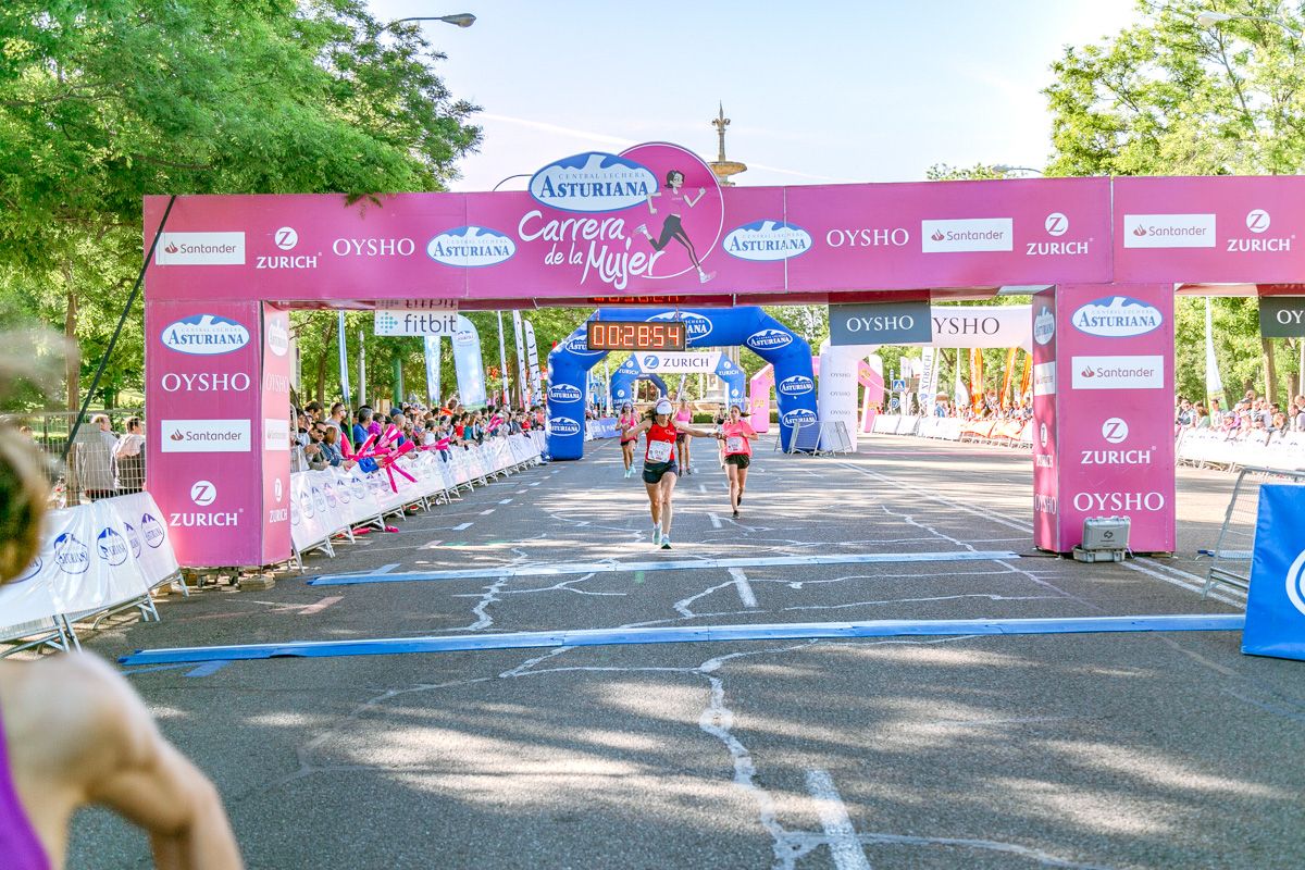Carrera de la Mujer de Madrid - META, ARCO DERECHO (de 28:50 a 30:12)