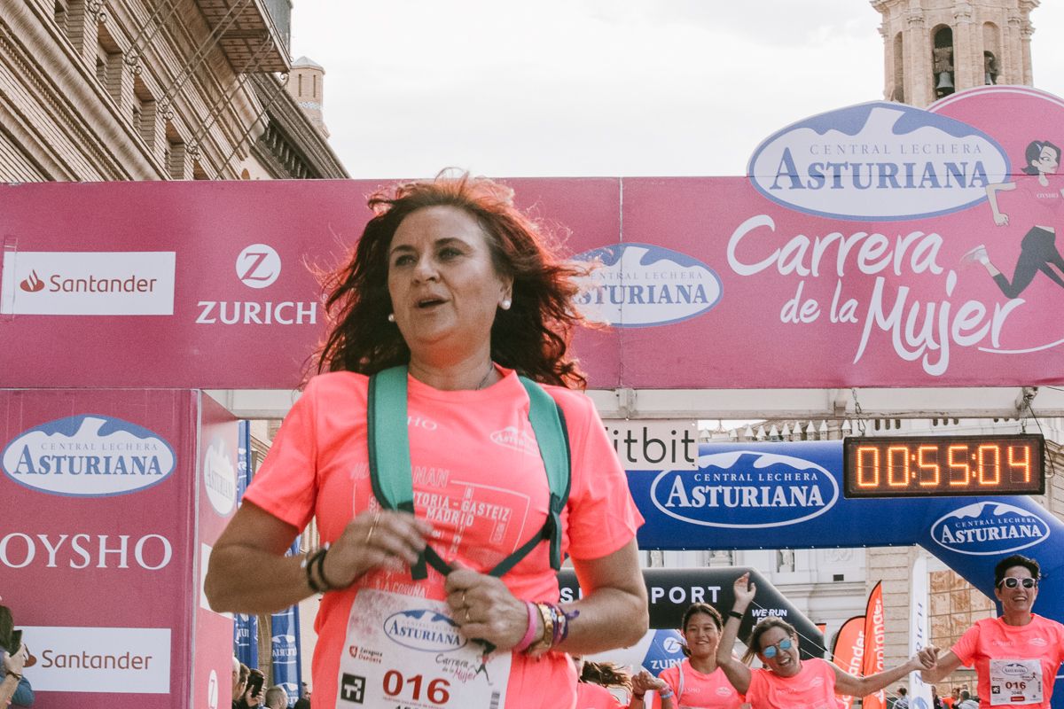 Llegada de la Carrera de la Mujer de Zaragoza (GALERÍA 10)