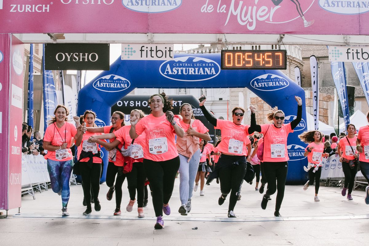 Llegada de la Carrera de la Mujer de Zaragoza (GALERÍA 10)
