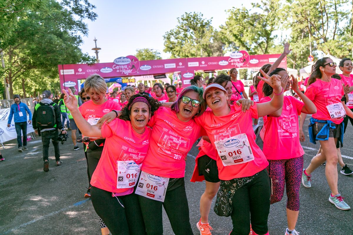 Carrera de la Mujer de Madrid - META, ARCO DERECHO (de 33:36 a 51:40)
