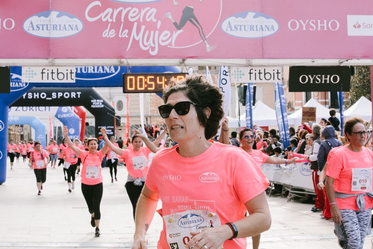 Llegada de la Carrera de la Mujer de Zaragoza (GALERÍA 10)