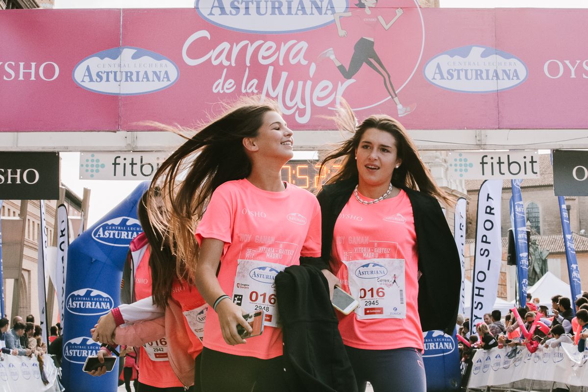 Llegada de la Carrera de la Mujer de Zaragoza (GALERÍA 9)