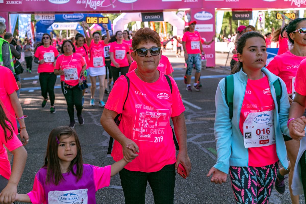 Carrera de la Mujer de Madrid - META, ARCO DERECHO (de 33:36 a 51:40)