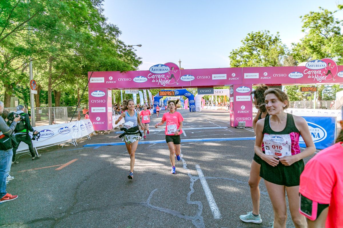 Carrera de la Mujer de Madrid - META, ARCO DERECHO (de 28:50 a 30:12)