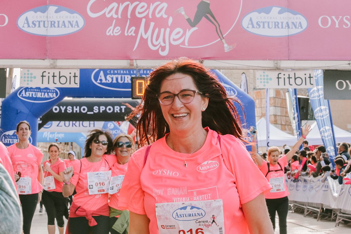 Llegada de la Carrera de la Mujer de Zaragoza (GALERÍA 12)