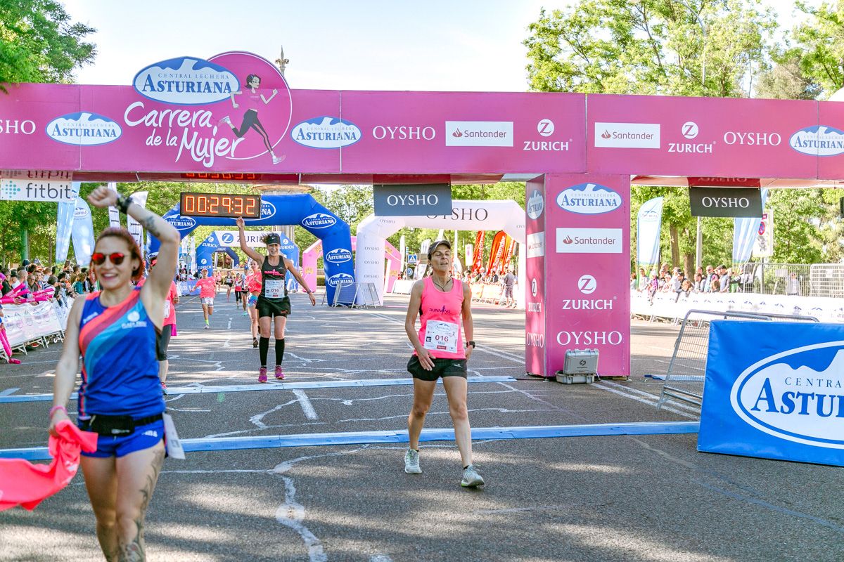 Carrera de la Mujer de Madrid - META, ARCO DERECHO (de 28:50 a 30:12)