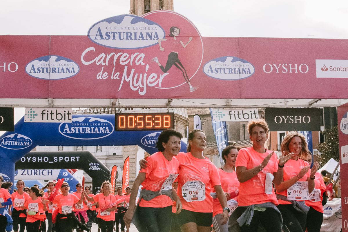 Llegada de la Carrera de la Mujer de Zaragoza (GALERÍA 11)
