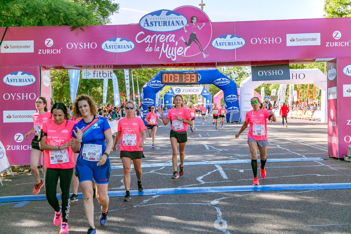 Carrera de la Mujer de Madrid - META, ARCO DERECHO (de 31:33 a 32:37)
