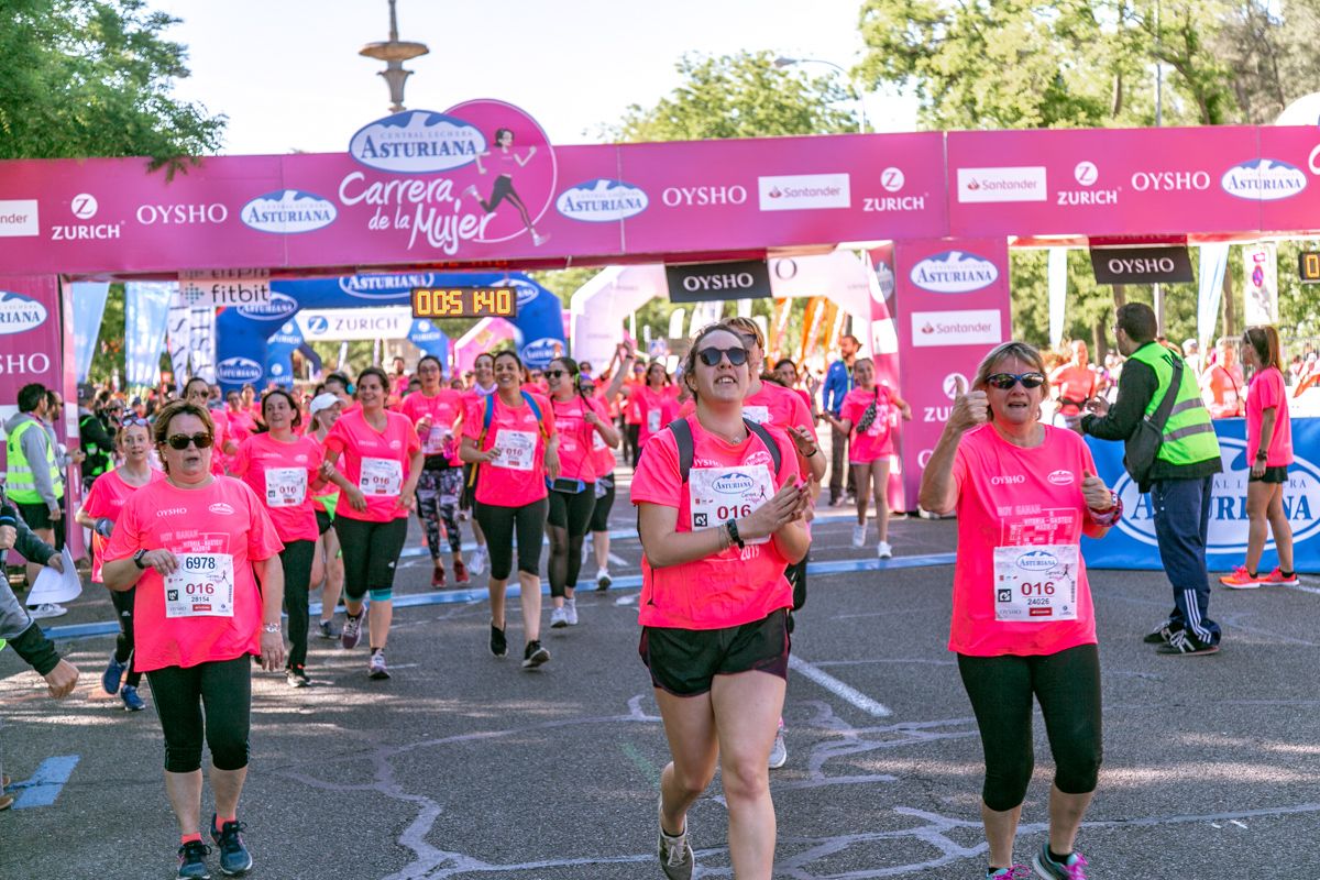 Carrera de la Mujer de Madrid - META, ARCO DERECHO (de 49:58 a 51:23)