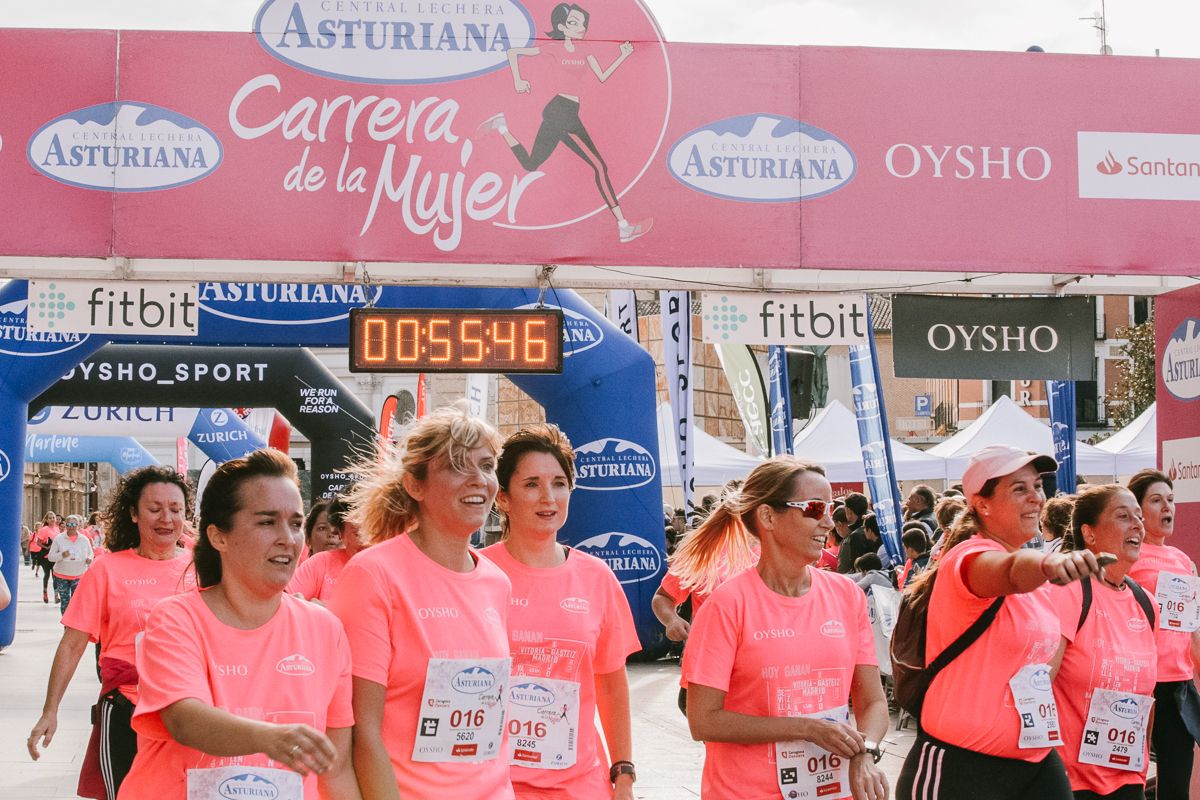 Llegada de la Carrera de la Mujer de Zaragoza (GALERÍA 11)