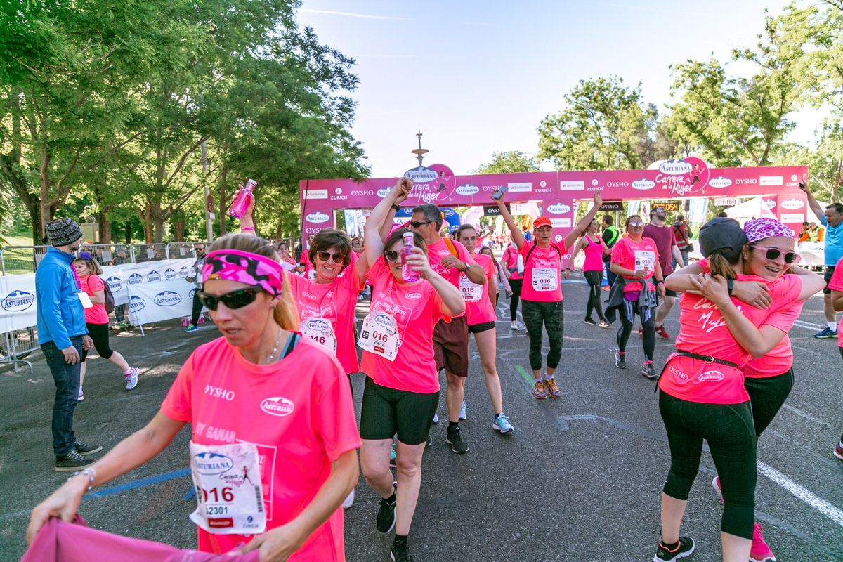 Carrera de la Mujer de Madrid - META, ARCO DERECHO (de 49:58 a 51:23)