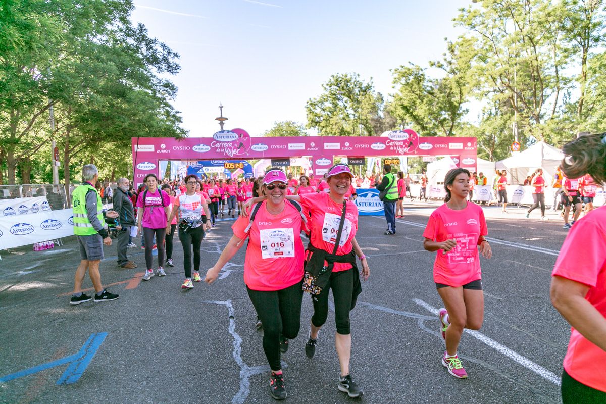 Carrera de la Mujer de Madrid - META, ARCO DERECHO (de 49:58 a 51:23)