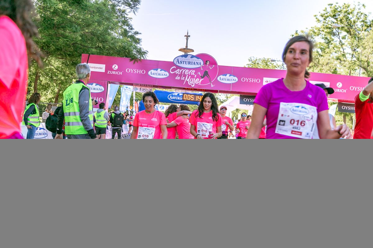 Carrera de la Mujer de Madrid - META, ARCO DERECHO (de 49:58 a 51:23)