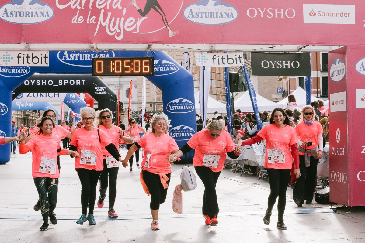 Llegada de la Carrera de la Mujer de Zaragoza (GALERÍA 14)