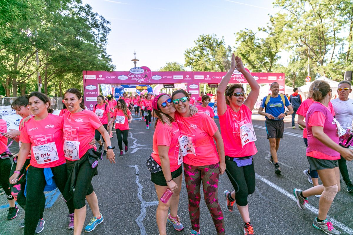 Carrera de la Mujer de Madrid - META, ARCO DERECHO (de 49:58 a 51:23)