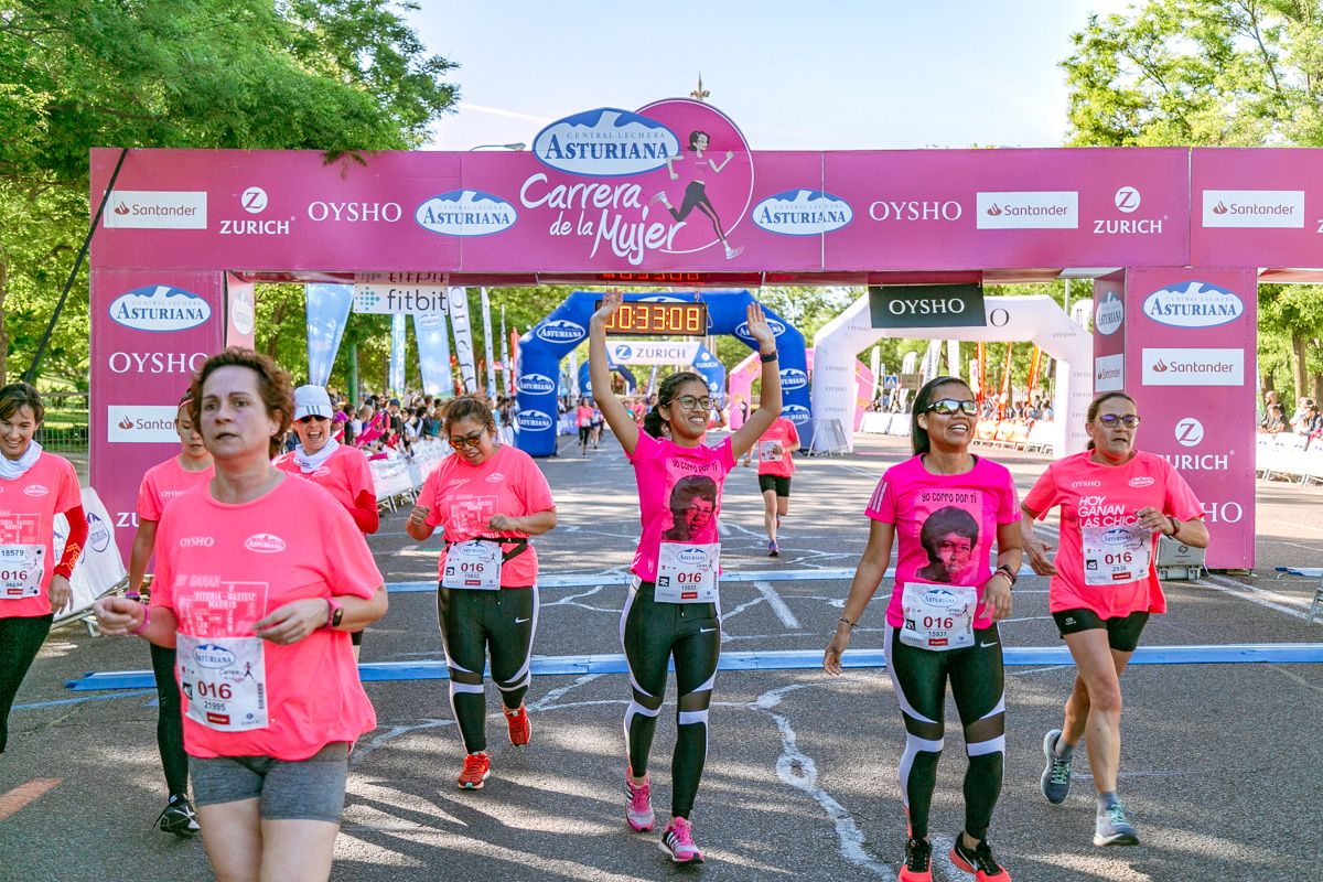 Carrera de la Mujer de Madrid - META, ARCO DERECHO (de 32:39 a 33:55)