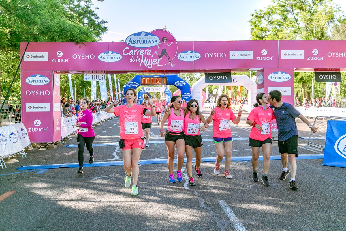 Carrera de la Mujer de Madrid - META, ARCO DERECHO (de 32:39 a 33:55)