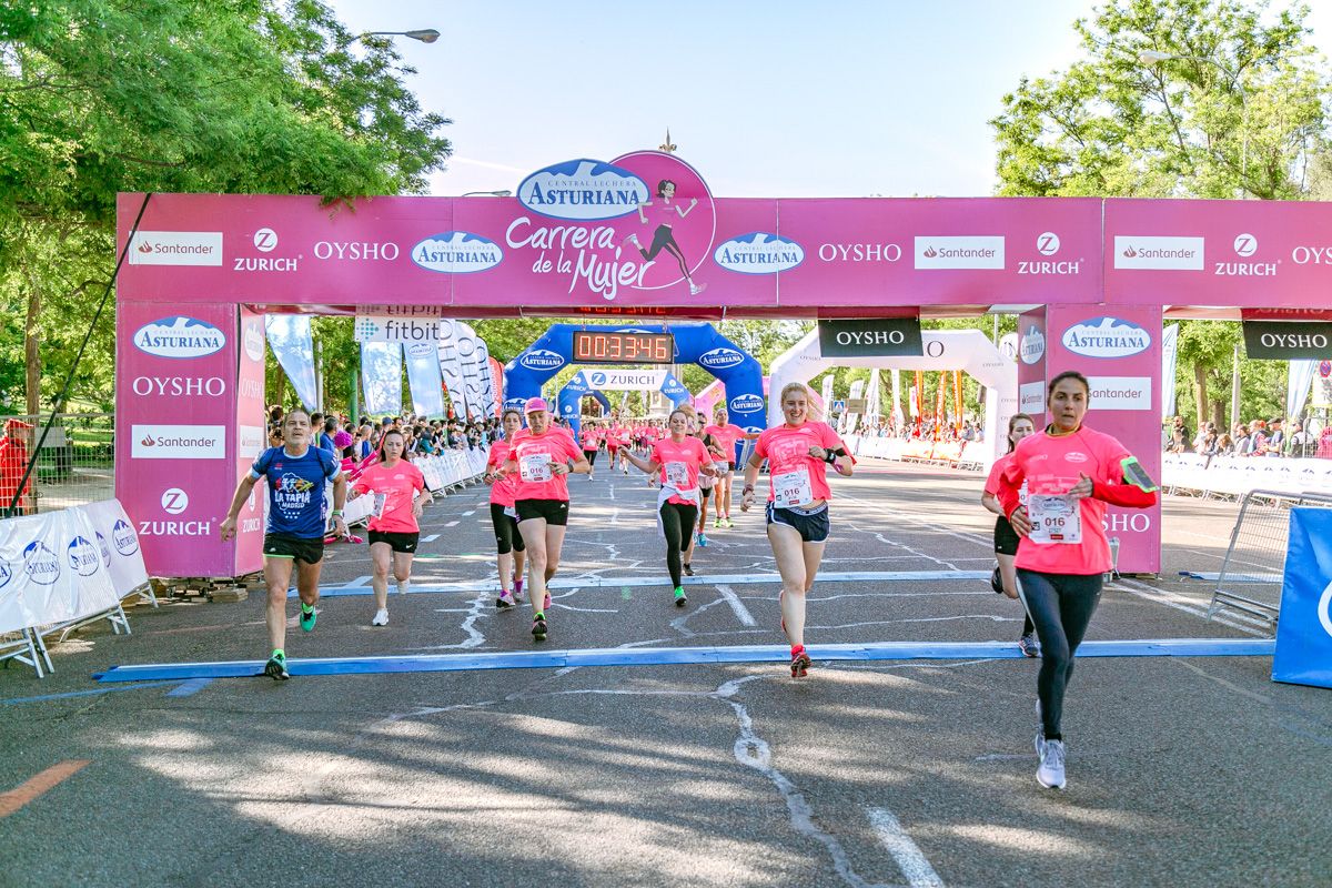 Carrera de la Mujer de Madrid - META, ARCO DERECHO (de 32:39 a 33:55)