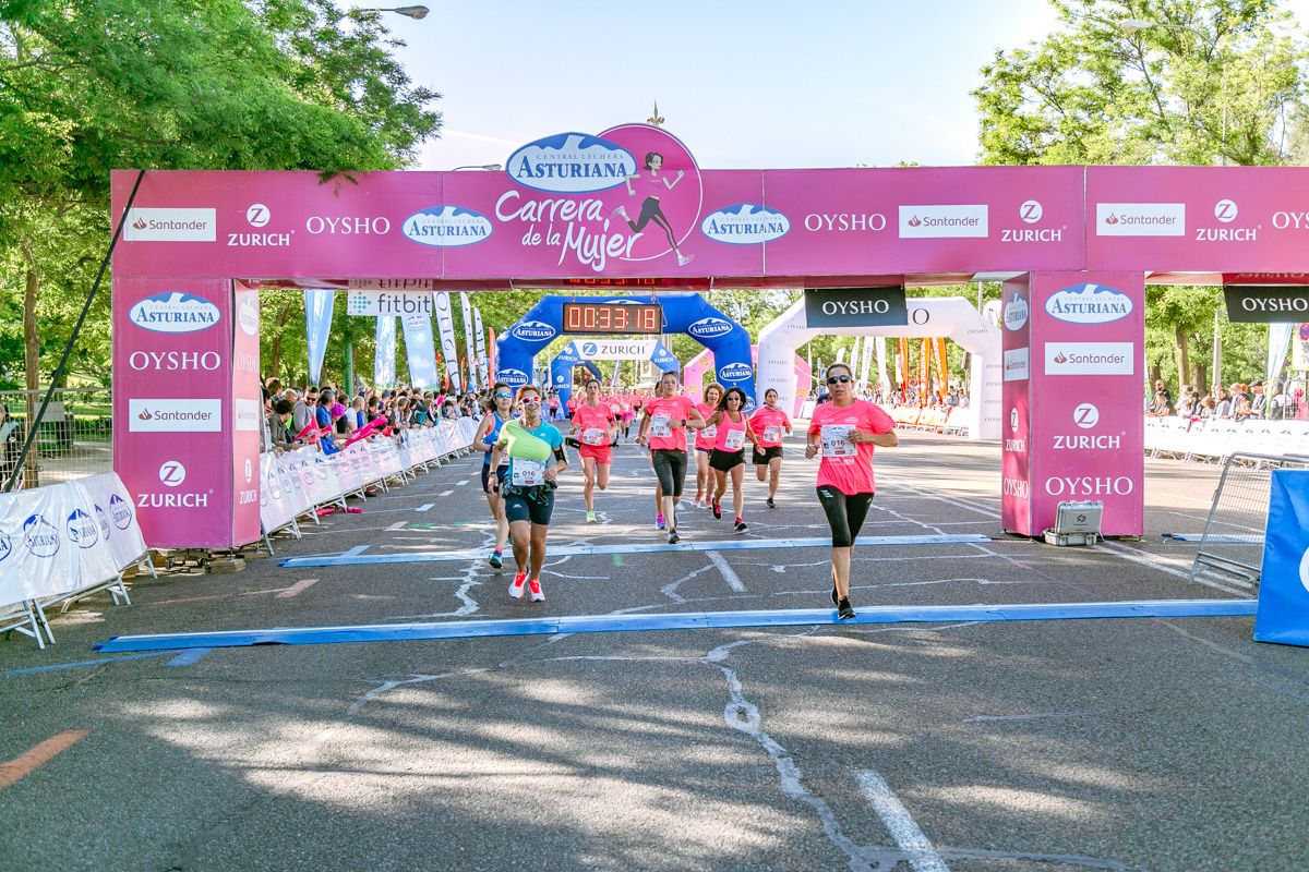 Carrera de la Mujer de Madrid - META, ARCO DERECHO (de 32:39 a 33:55)