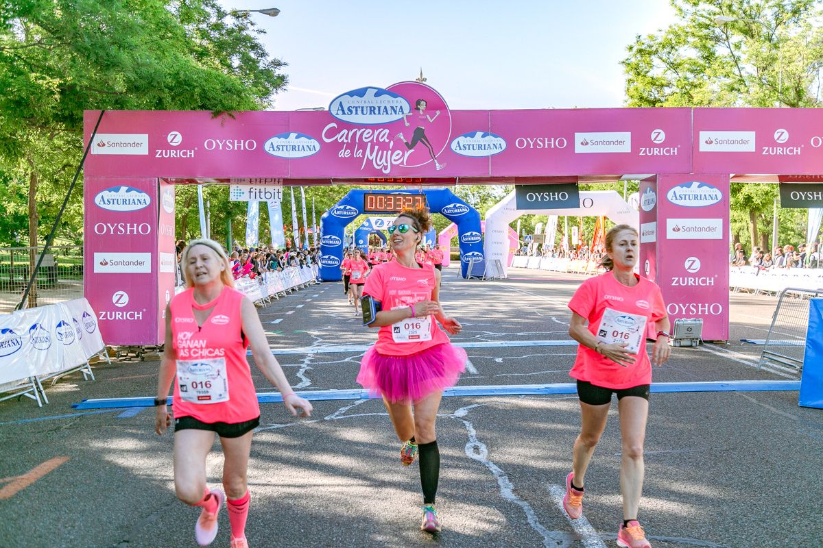 Carrera de la Mujer de Madrid - META, ARCO DERECHO (de 32:39 a 33:55)