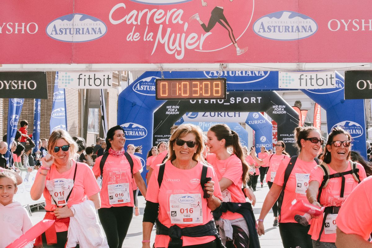 Llegada de la Carrera de la Mujer de Zaragoza (GALERÍA 14)