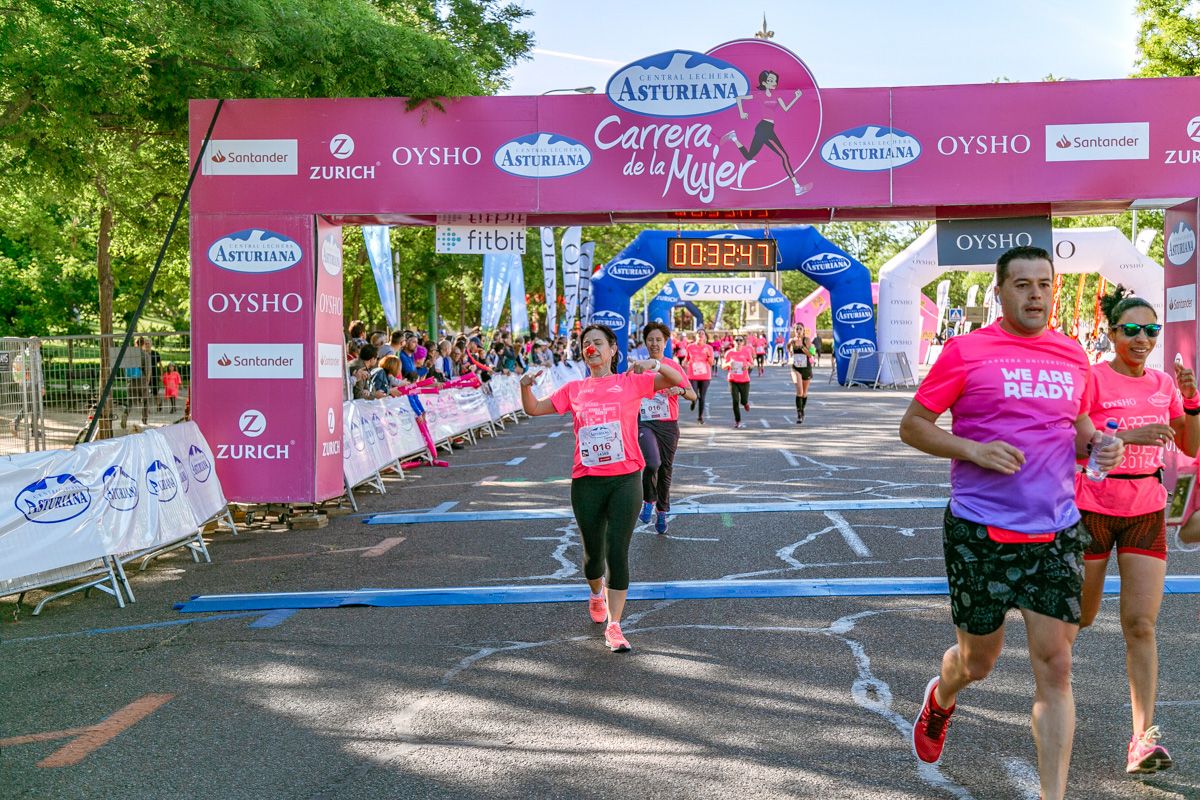Carrera de la Mujer de Madrid - META, ARCO DERECHO (de 32:39 a 33:55)