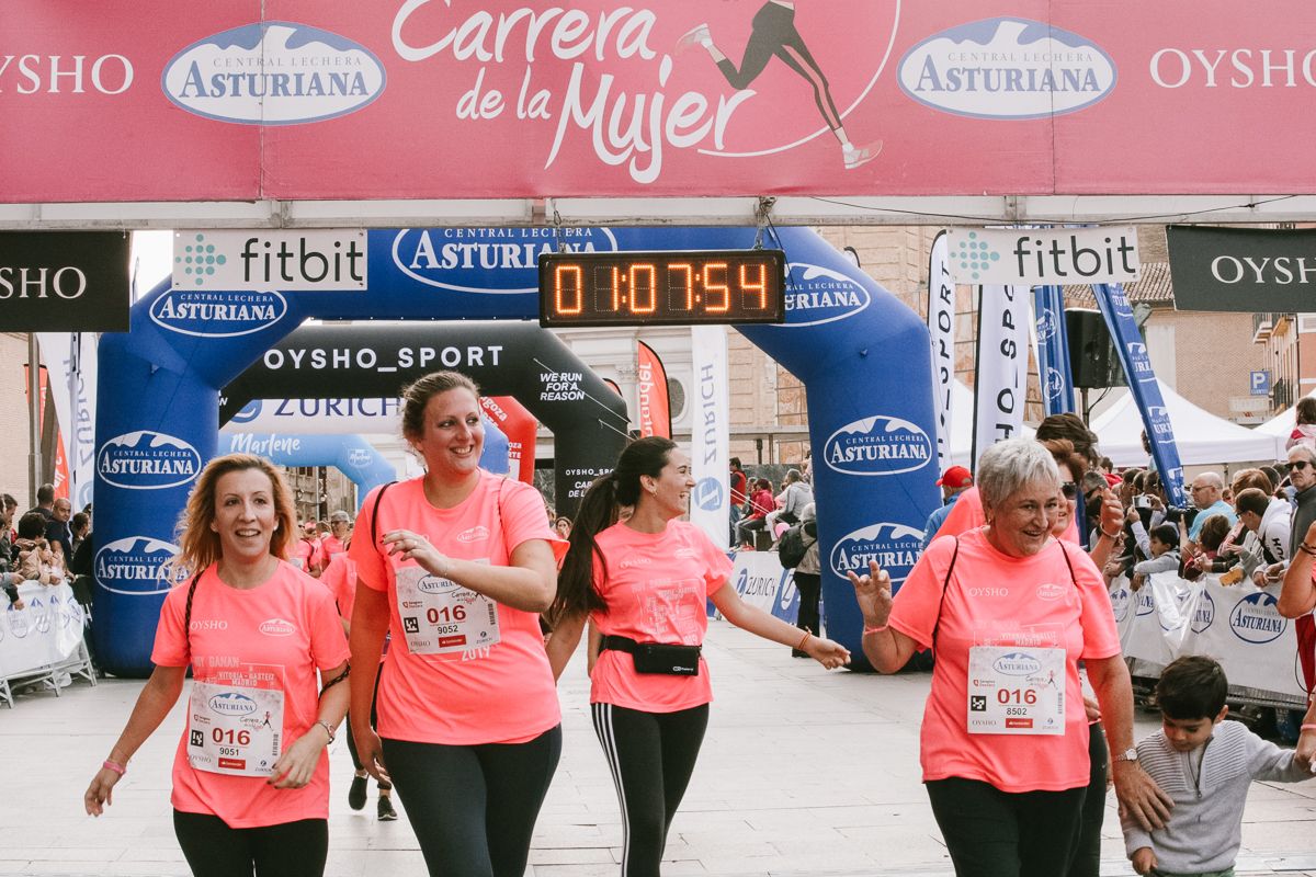Llegada de la Carrera de la Mujer de Zaragoza (GALERÍA 15)