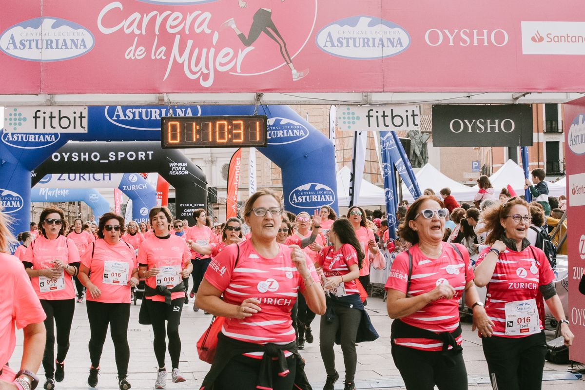 Llegada de la Carrera de la Mujer de Zaragoza (GALERÍA 15)