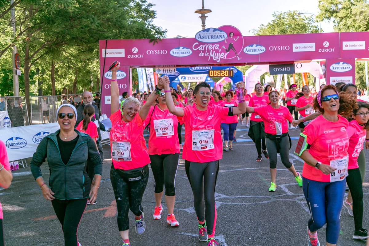 Carrera de la Mujer de Madrid - META, ARCO DERECHO (de 51:40 a 53:02)