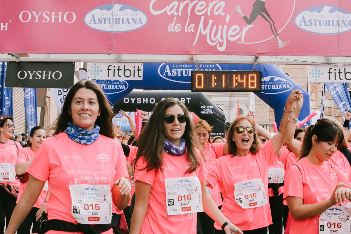 Llegada de la Carrera de la Mujer de Zaragoza (GALERÍA 16)