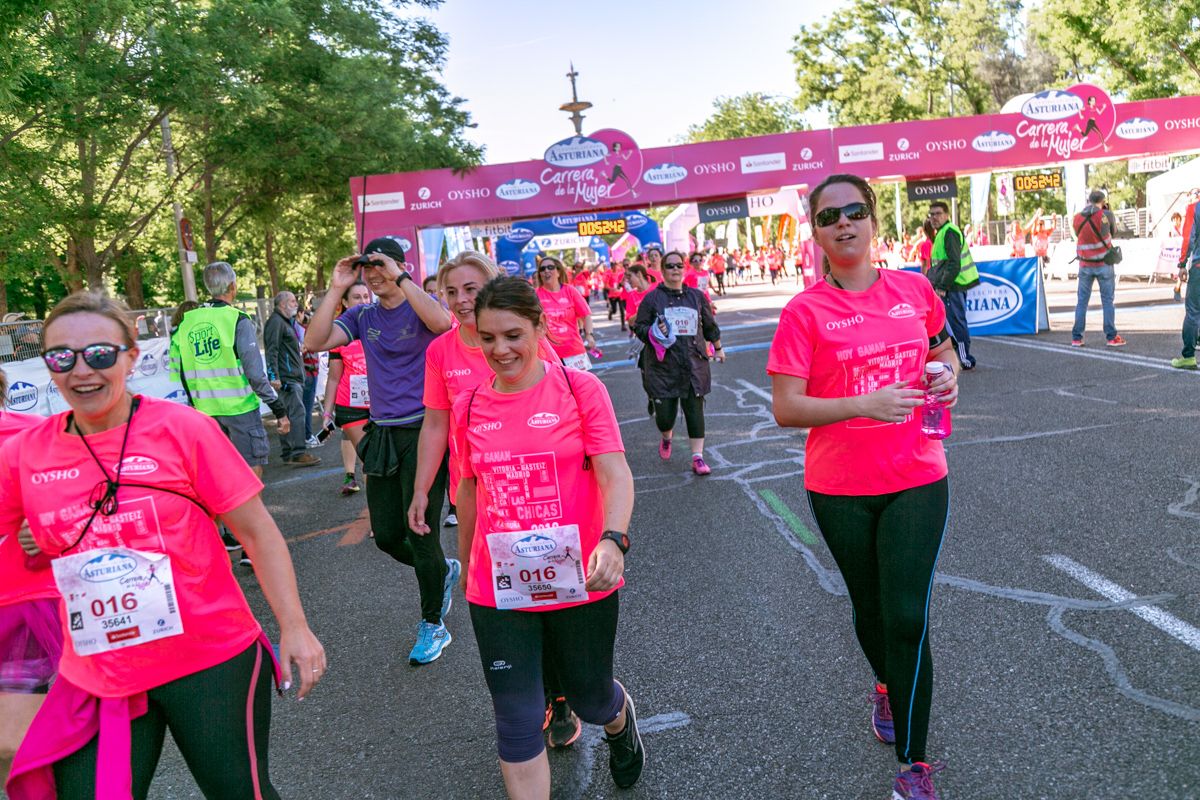 Carrera de la Mujer de Madrid - META, ARCO DERECHO (de 51:40 a 53:02)