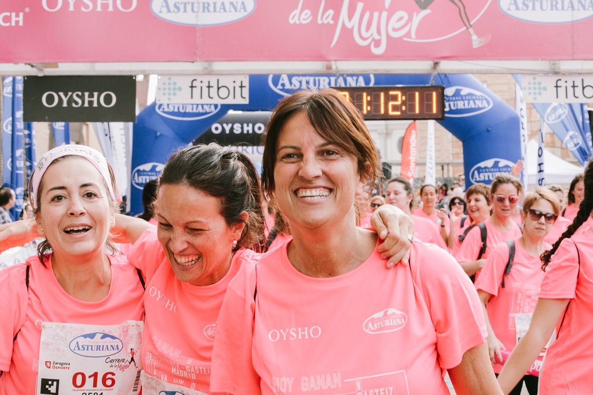 Llegada de la Carrera de la Mujer de Zaragoza (GALERÍA 16)