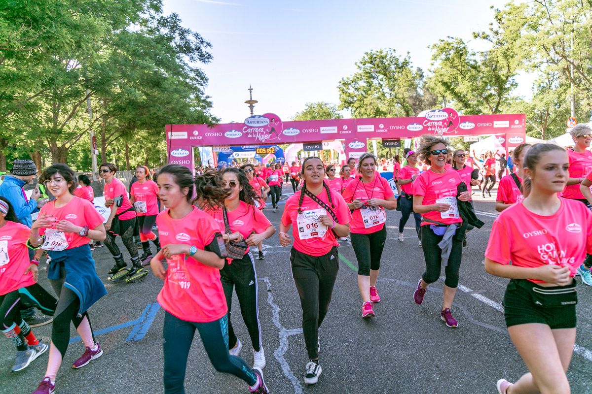 Carrera de la Mujer de Madrid - META, ARCO DERECHO (de 51:40 a 53:02)