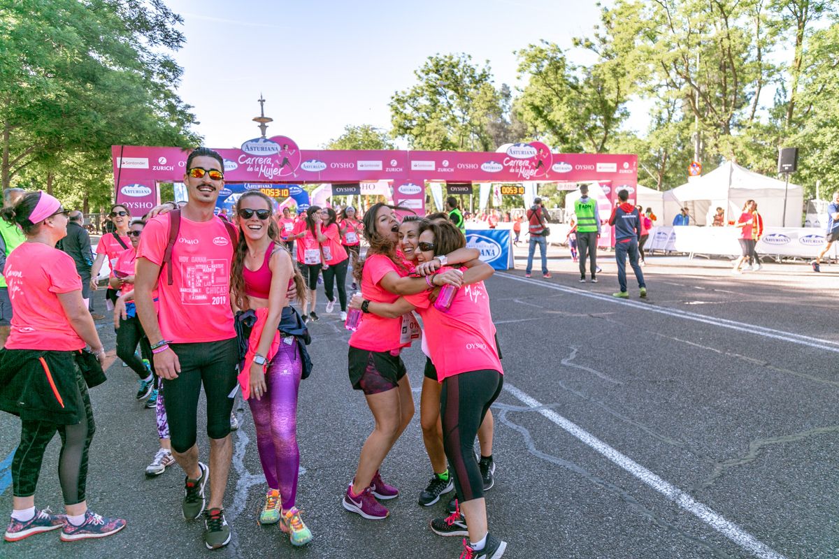 Carrera de la Mujer de Madrid - META, ARCO DERECHO (de 53:03 a 54:33)