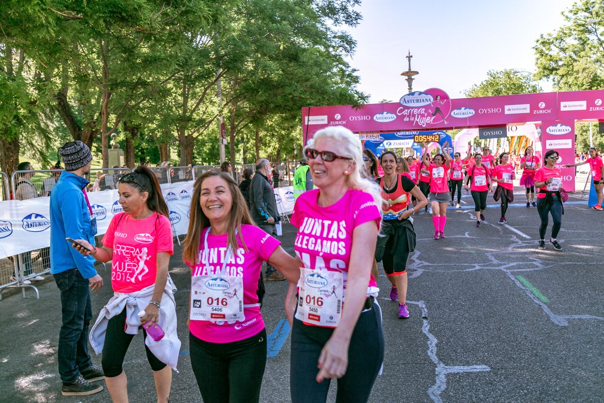 Carrera de la Mujer de Madrid - META, ARCO DERECHO (de 54:34 a 56:19)