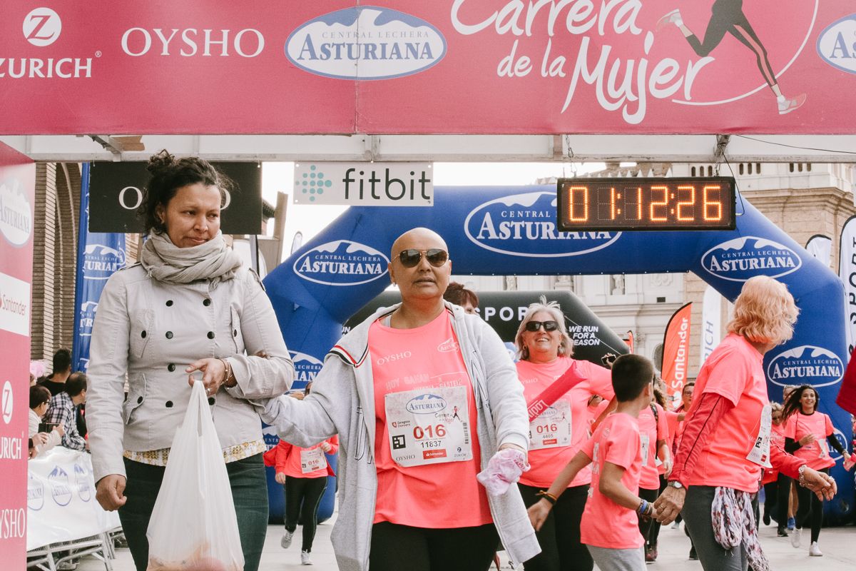 Llegada de la Carrera de la Mujer de Zaragoza (GALERÍA 16)