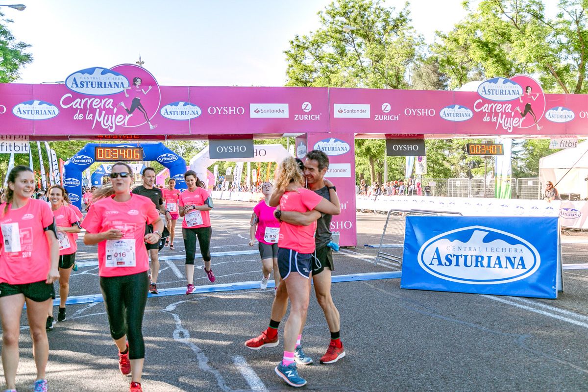 Carrera de la Mujer de Madrid - META, ARCO DERECHO (de 33:57 a 35:05)