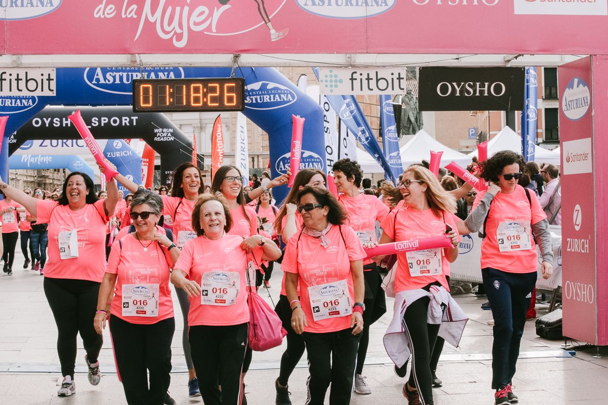 Llegada de la Carrera de la Mujer de Zaragoza (GALERÍA 19)