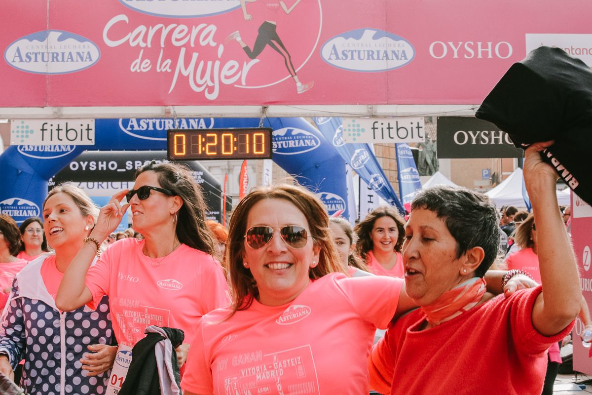 Llegada de la Carrera de la Mujer de Zaragoza (GALERÍA 20)