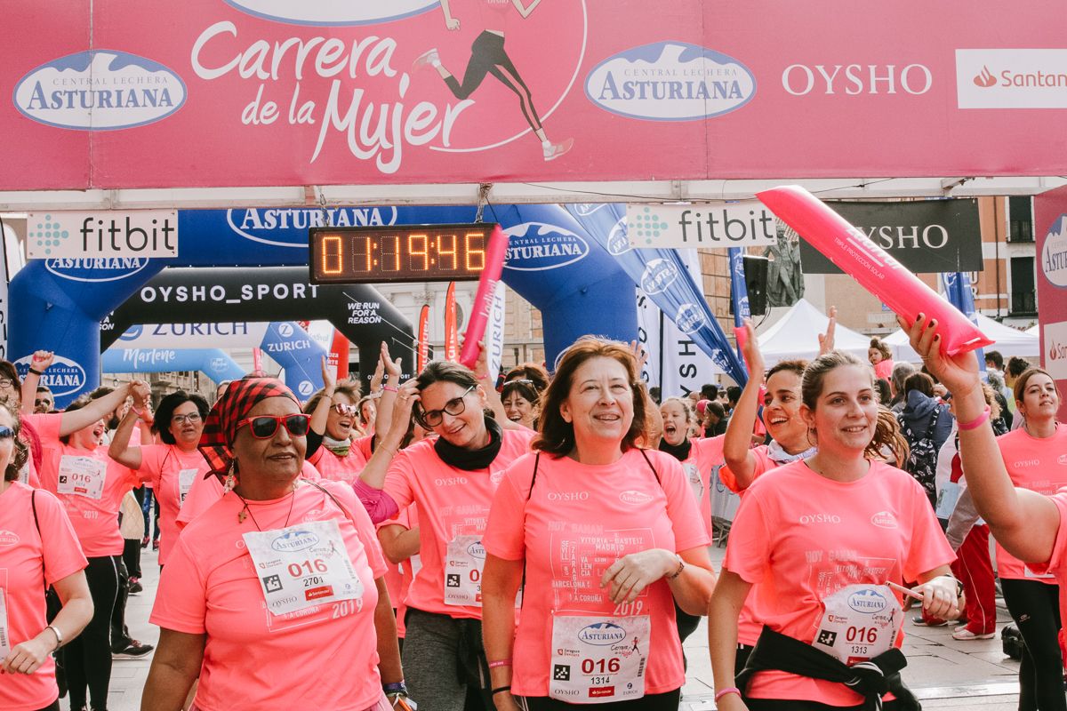 Llegada de la Carrera de la Mujer de Zaragoza (GALERÍA 19)