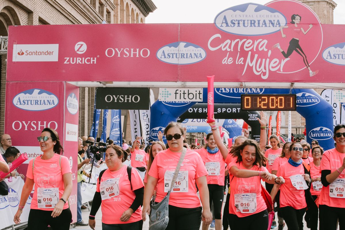Llegada de la Carrera de la Mujer de Zaragoza (GALERÍA 20)