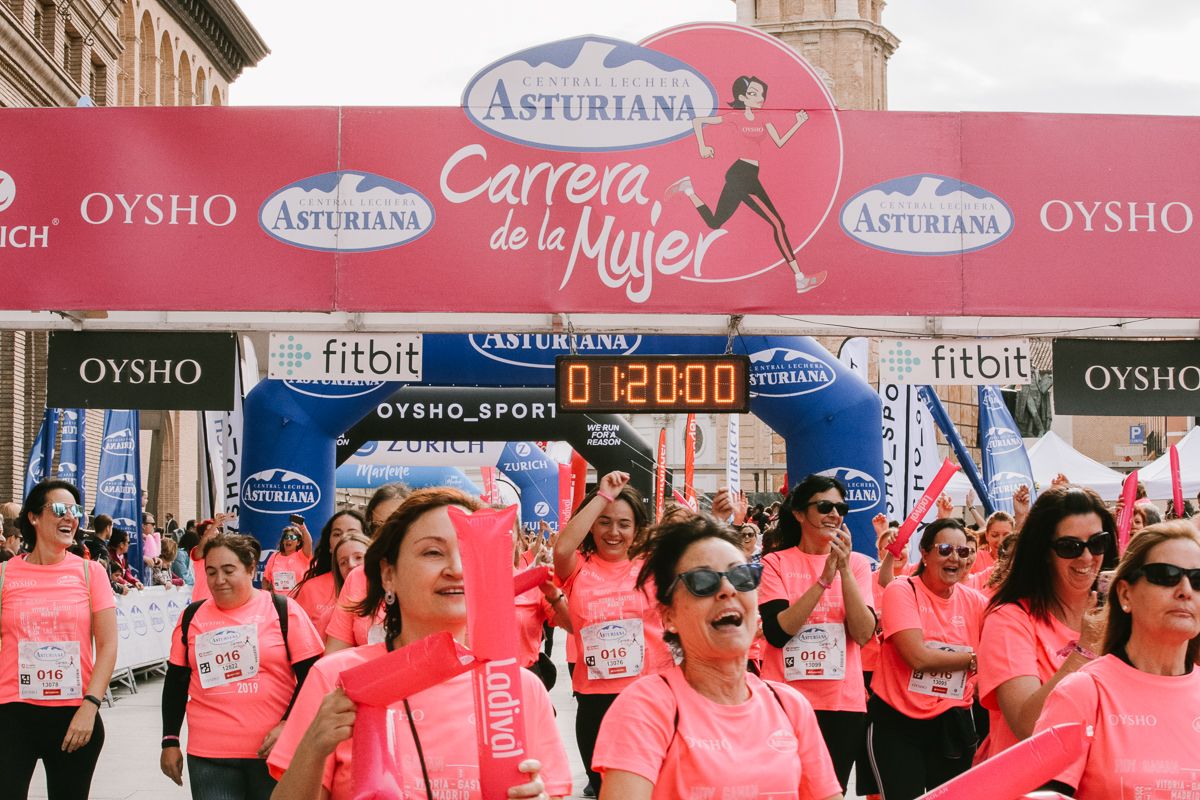 Llegada de la Carrera de la Mujer de Zaragoza (GALERÍA 20)