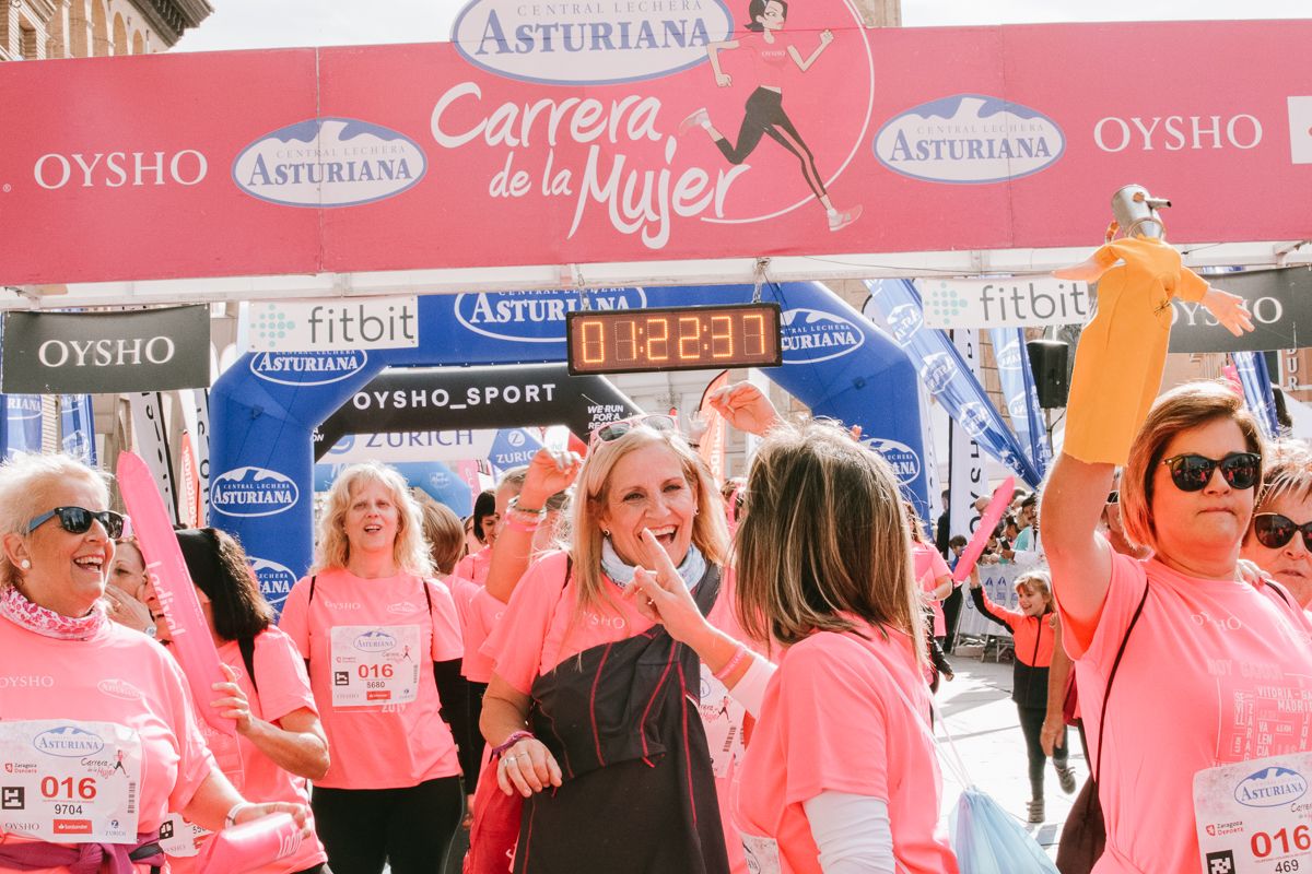 Llegada de la Carrera de la Mujer de Zaragoza (GALERÍA 21)