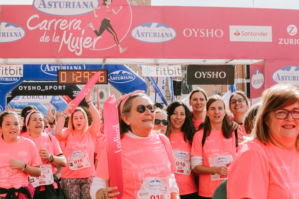 Llegada de la Carrera de la Mujer de Zaragoza (GALERÍA 26)