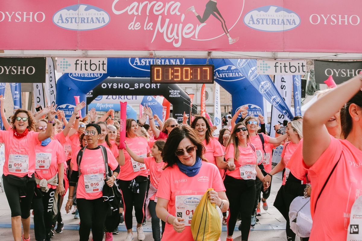 Llegada de la Carrera de la Mujer de Zaragoza (GALERÍA 26)