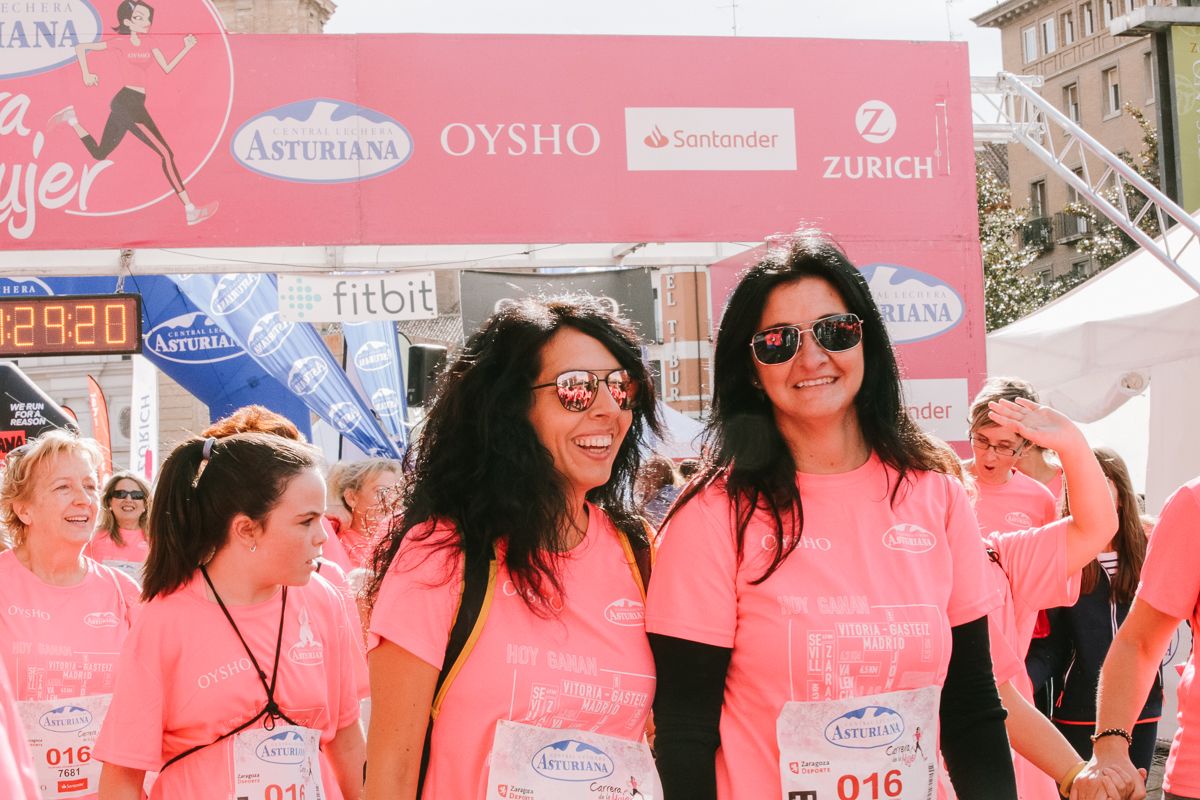 Llegada de la Carrera de la Mujer de Zaragoza (GALERÍA 25)